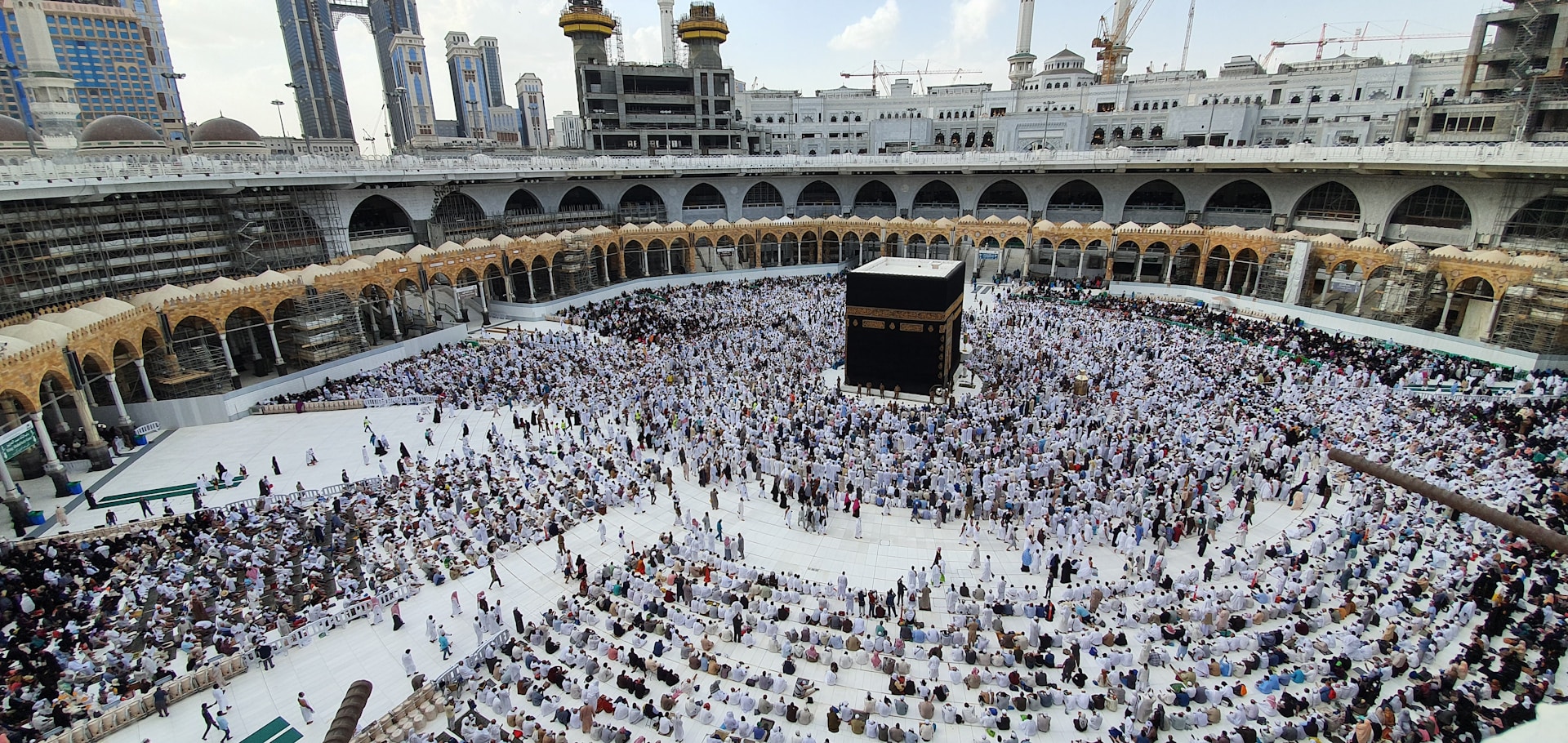 ECO Student Umrah Package